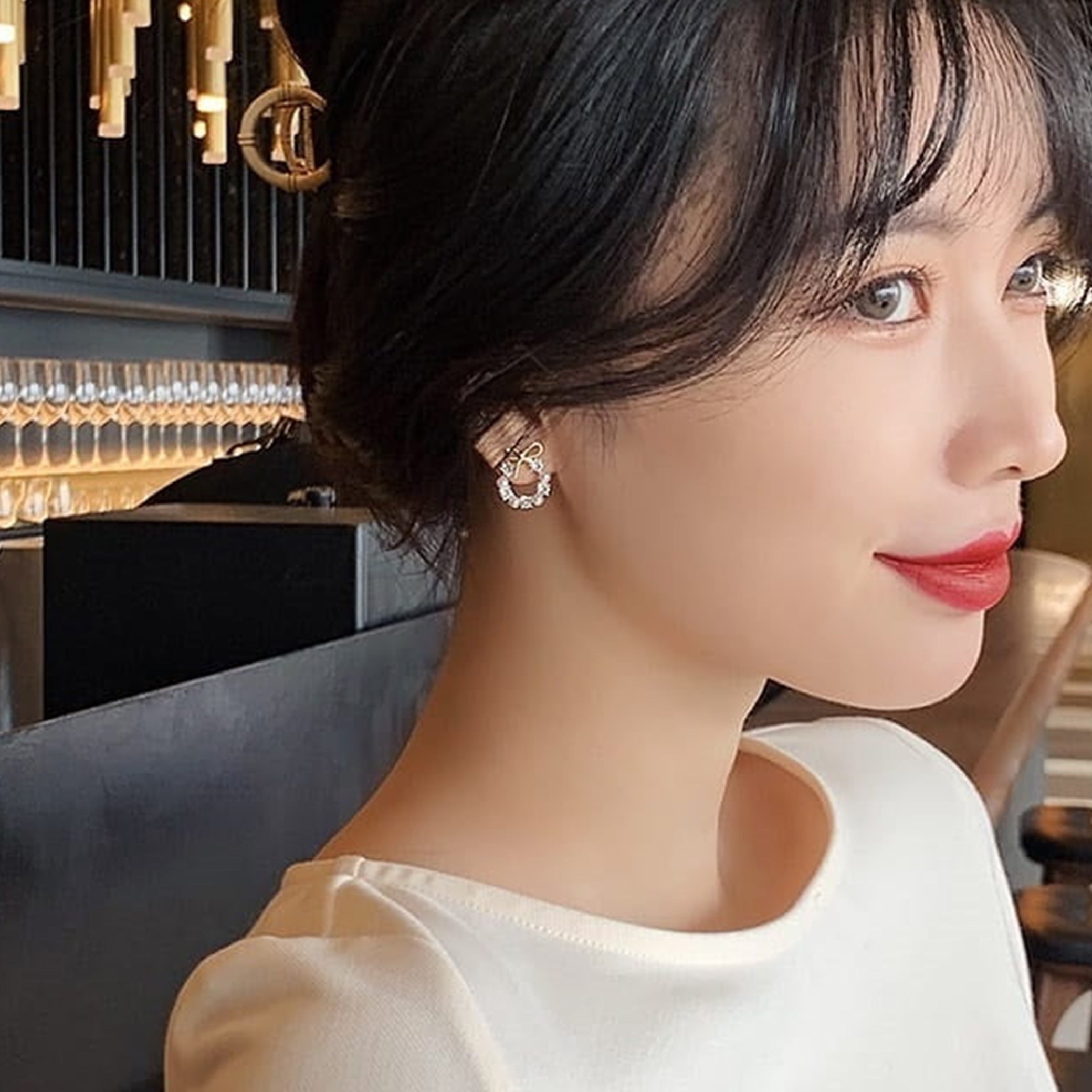 04 Pearl Bow Tops Pair