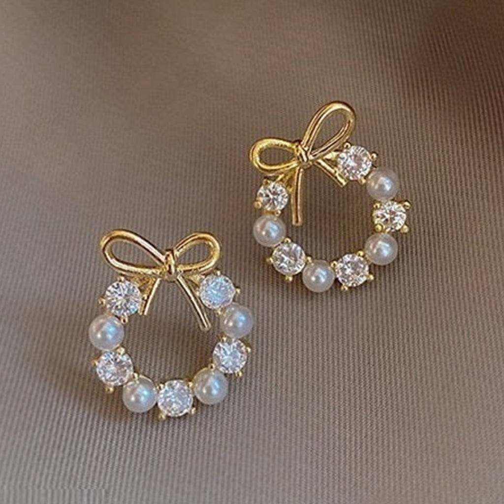 04 Pearl Bow Tops Pair