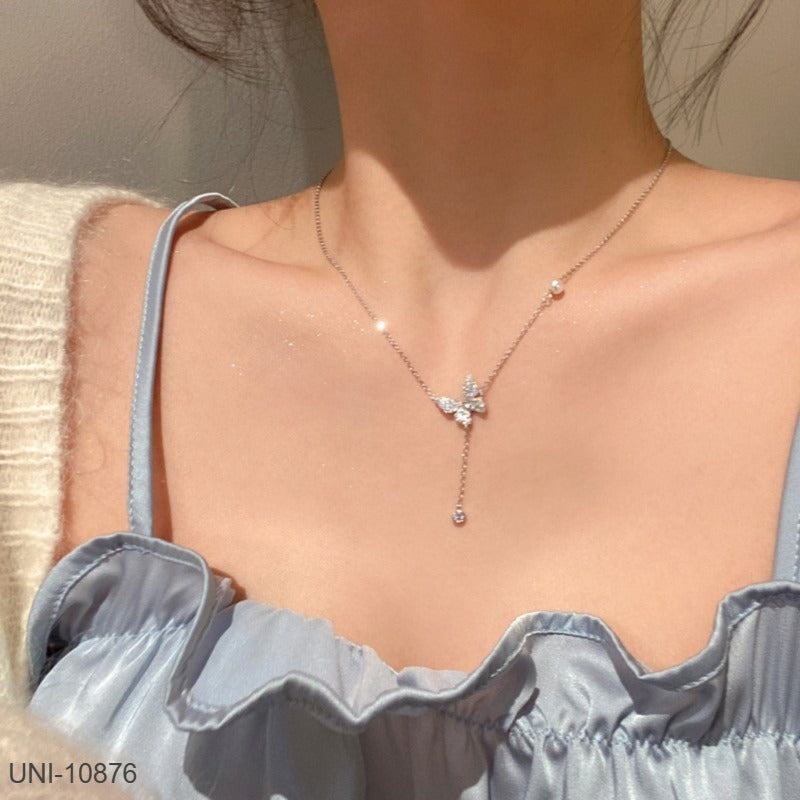 Beautiful Pearl and Butterfly Necklace