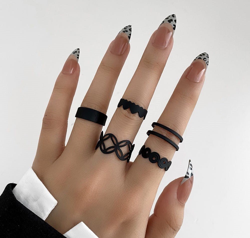 Black Midi Rings Adjustable