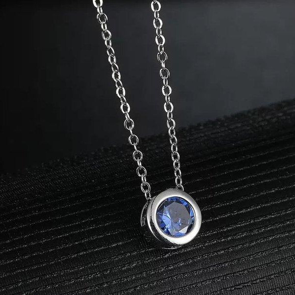 Round Drop Pendant With Chain