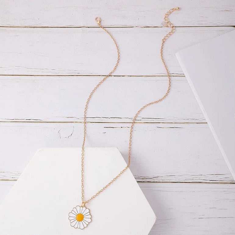 Morflora Pendent With Chain