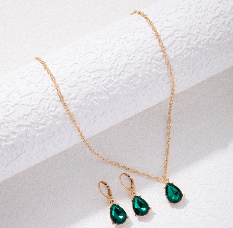 Pear Pendent Set