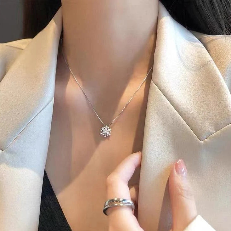 BJF Flower Pendent