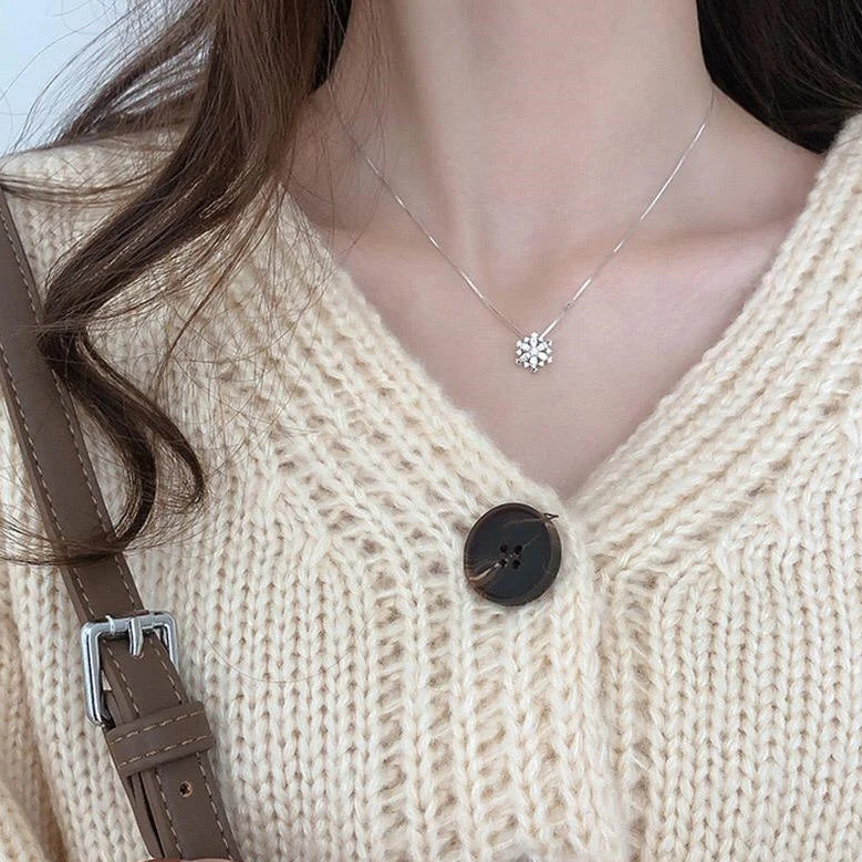 BJF Flower Pendent