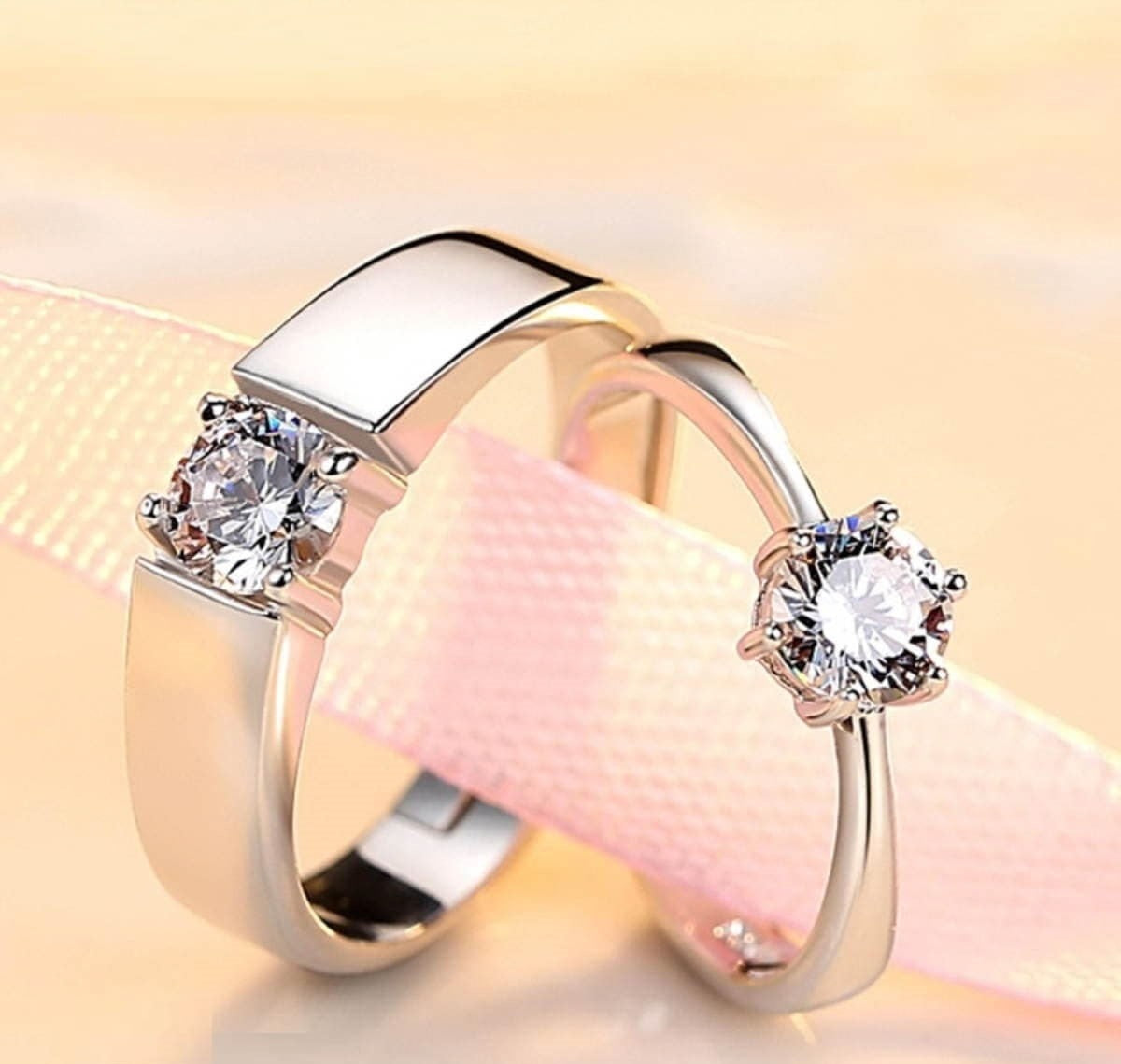 Adjustable Couple Ring