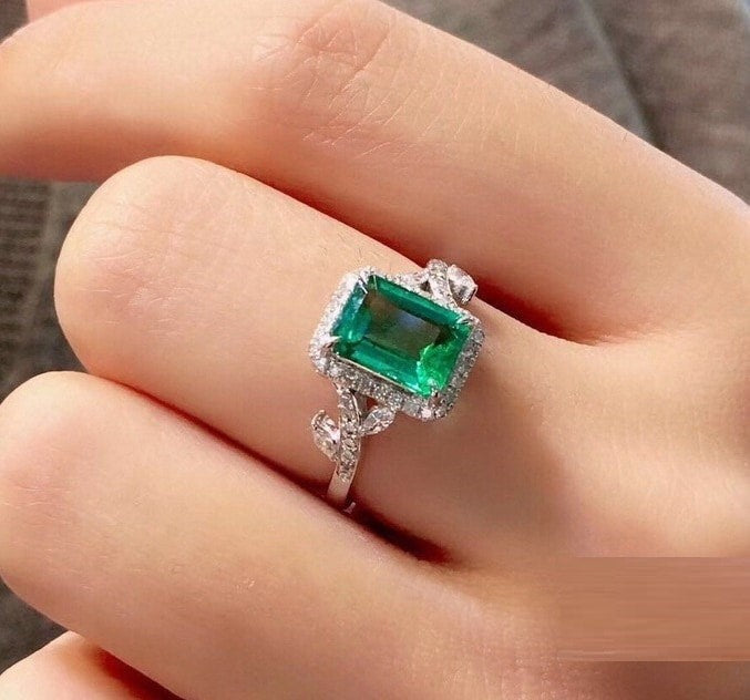 Step Leaf Adjustable Ring