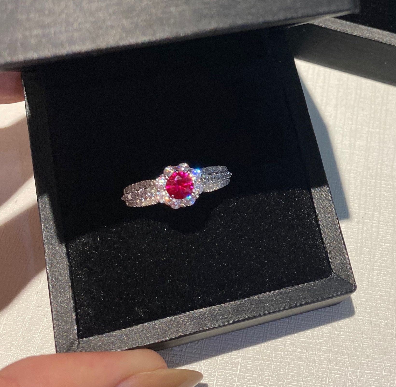 Round Red Zircon Ring Adjustable