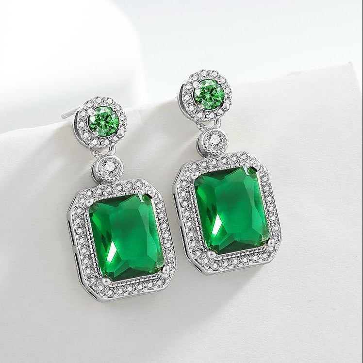 Emeral Pendents
