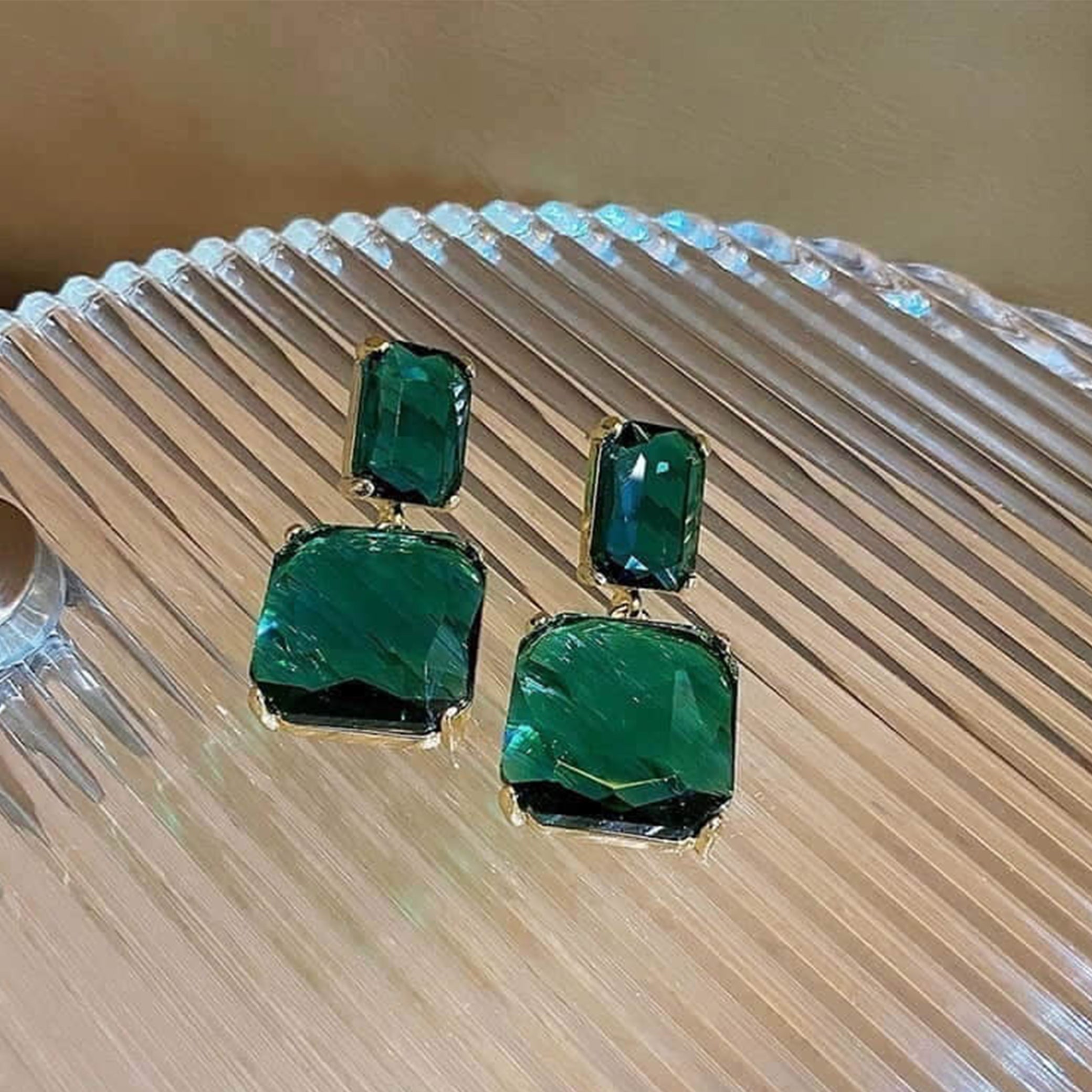 07 SYB Emerald Teardrop Earrings